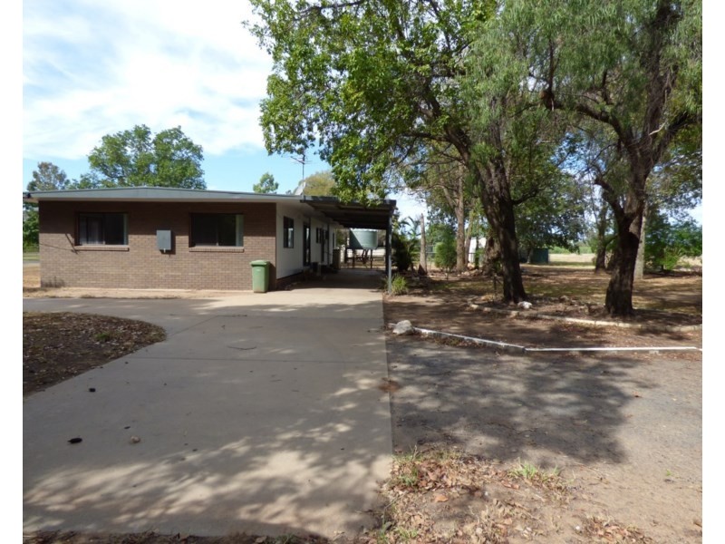 62-64 Murchison Street, St George QLD 4487