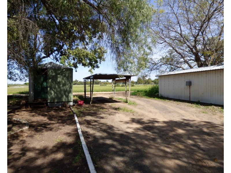 62-64 Murchison Street, St George QLD 4487