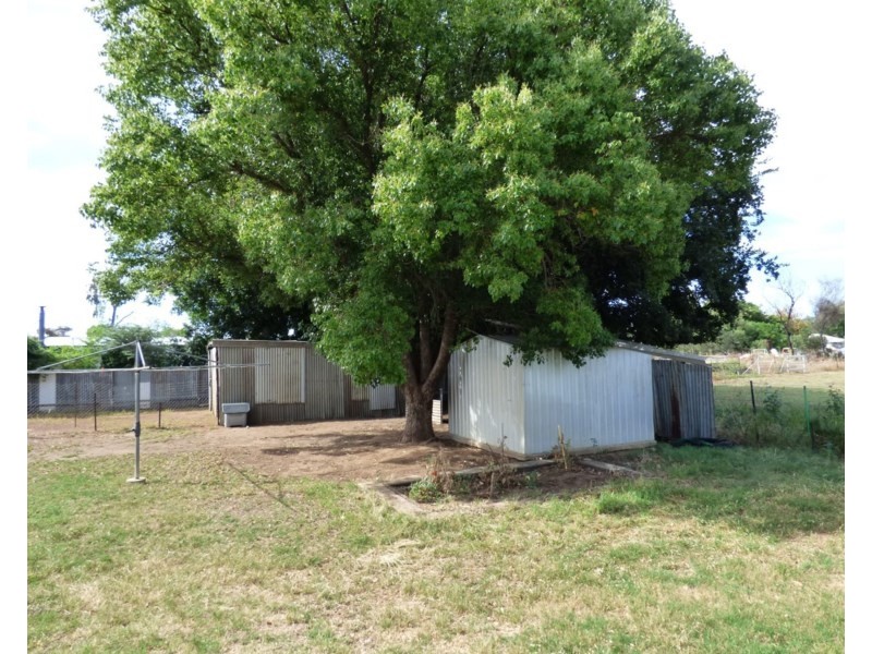 25 Kenny Lane, St George QLD 4487