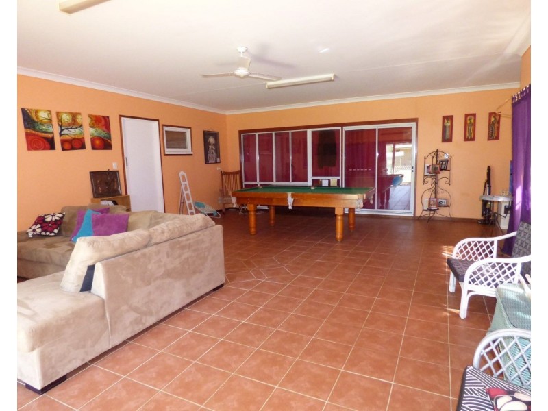 55 Grey Street, St George QLD 4487