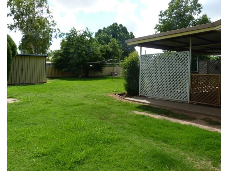 69 Arthur Street, St George QLD 4487