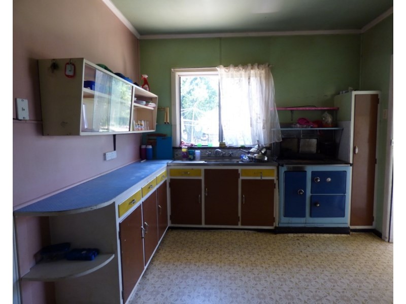 31 Church Street, St George QLD 4487