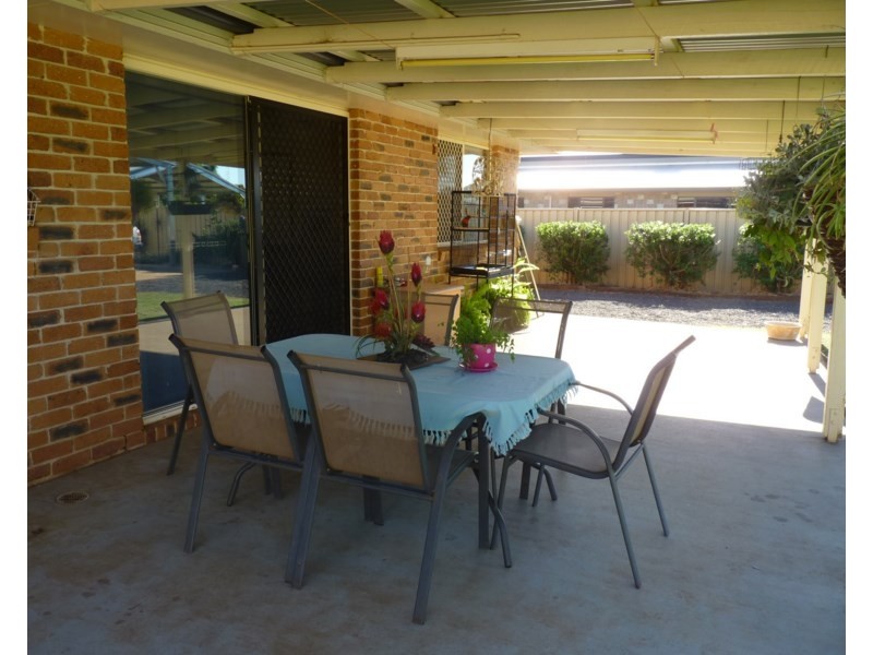 21 TAYLOR Street, St George QLD 4487