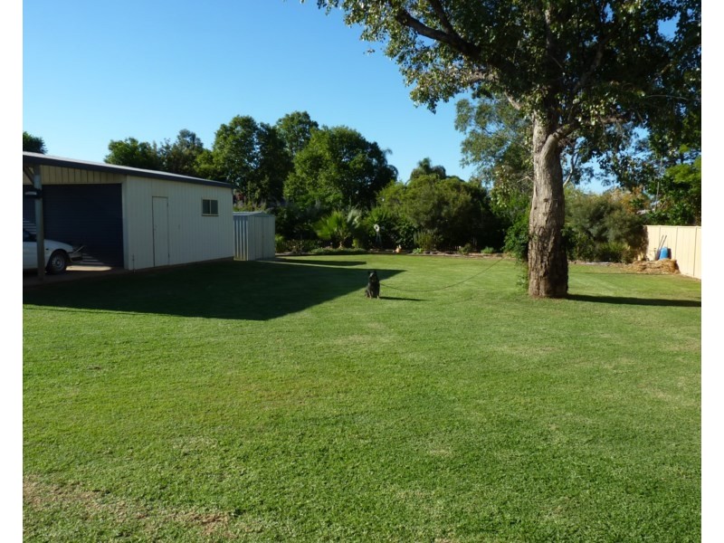 21 TAYLOR Street, St George QLD 4487