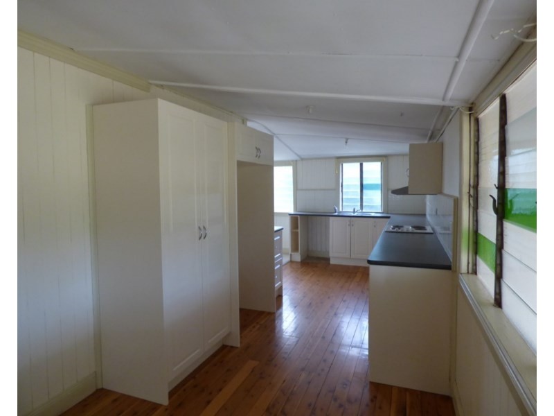 98 ALFRED Street, St George QLD 4487