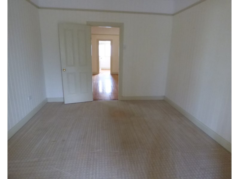 98 ALFRED Street, St George QLD 4487