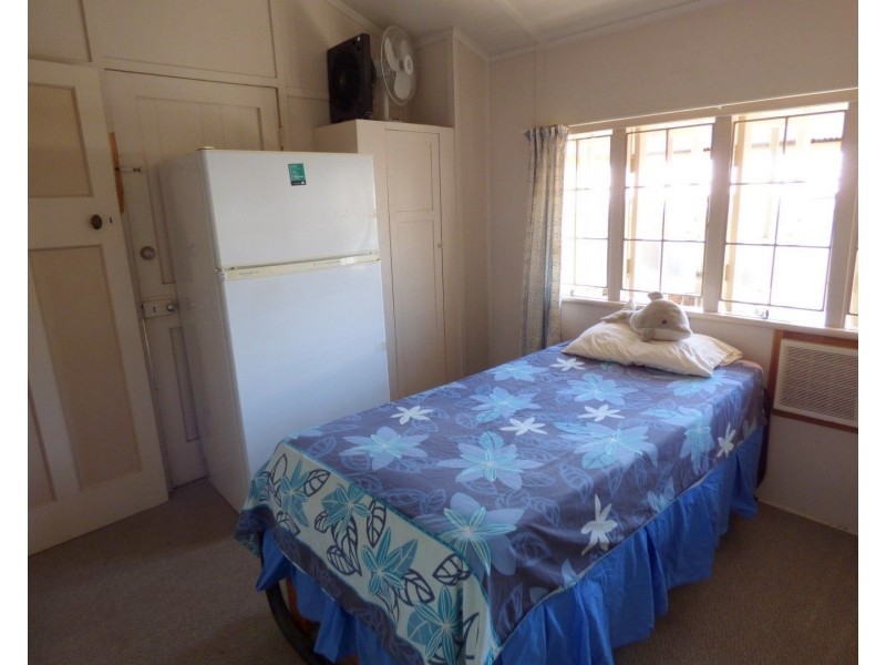 101 VICTORIA Street, St George QLD 4487