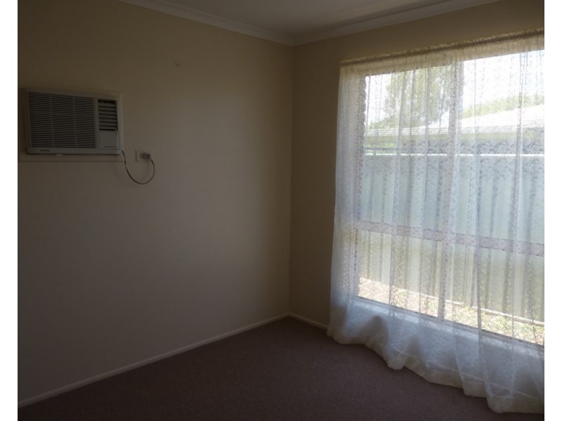 7 Howe Street, St George QLD 4487