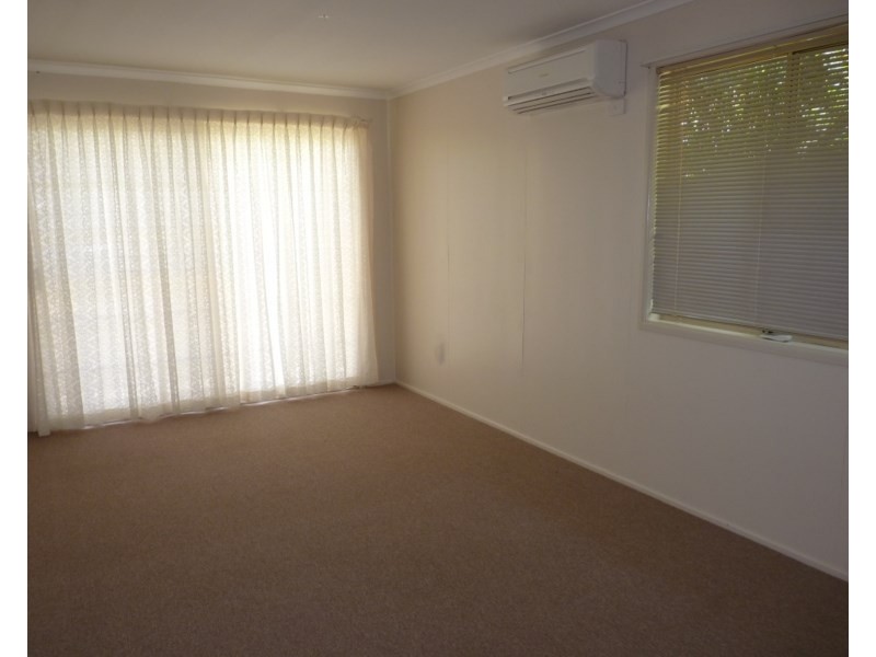 7 Howe Street, St George QLD 4487