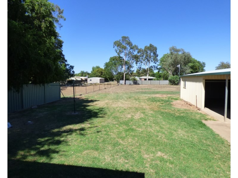 24 Andrew Street, St George QLD 4487