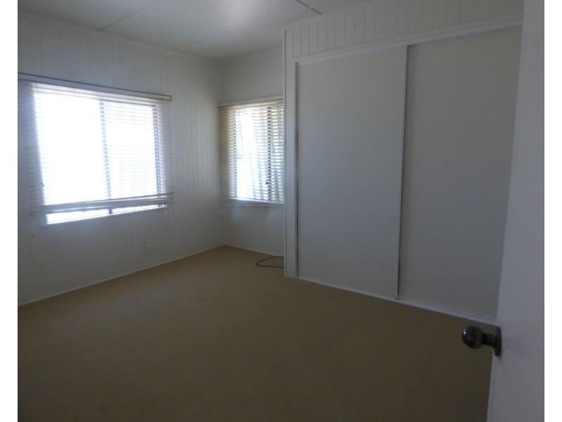 24 Andrew Street, St George QLD 4487