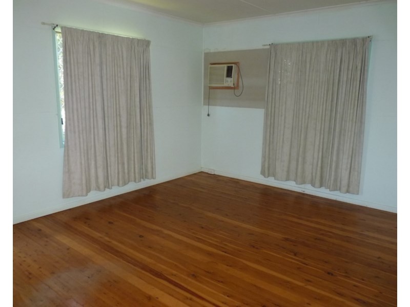 33 Alfred Street, St George QLD 4487