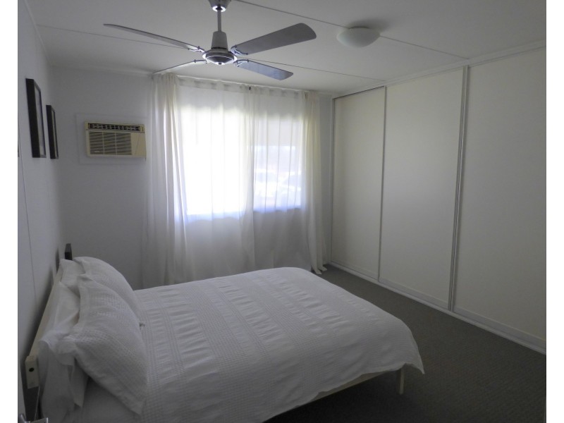 16 Victoria Street, St George QLD 4487