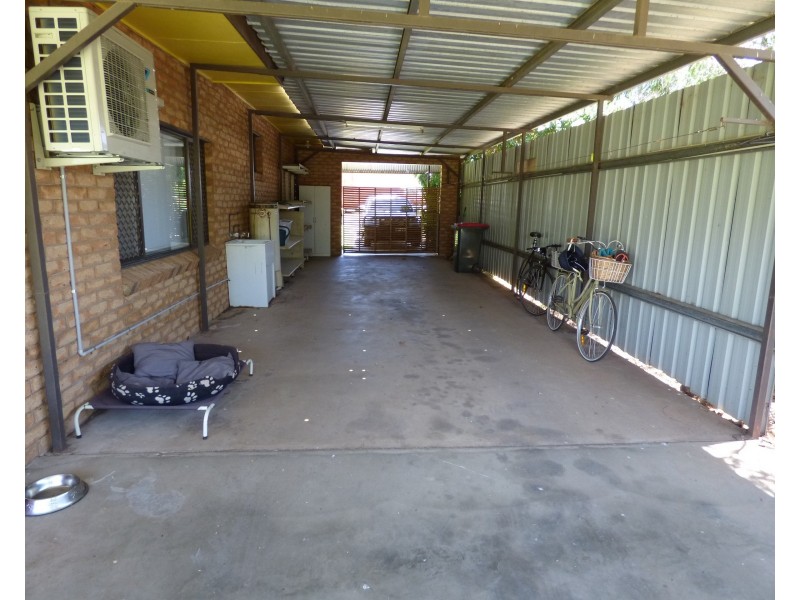 16 Victoria Street, St George QLD 4487