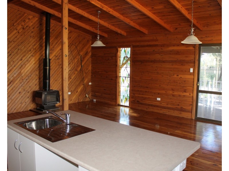 2/180 Bundoran Road, St George QLD 4487