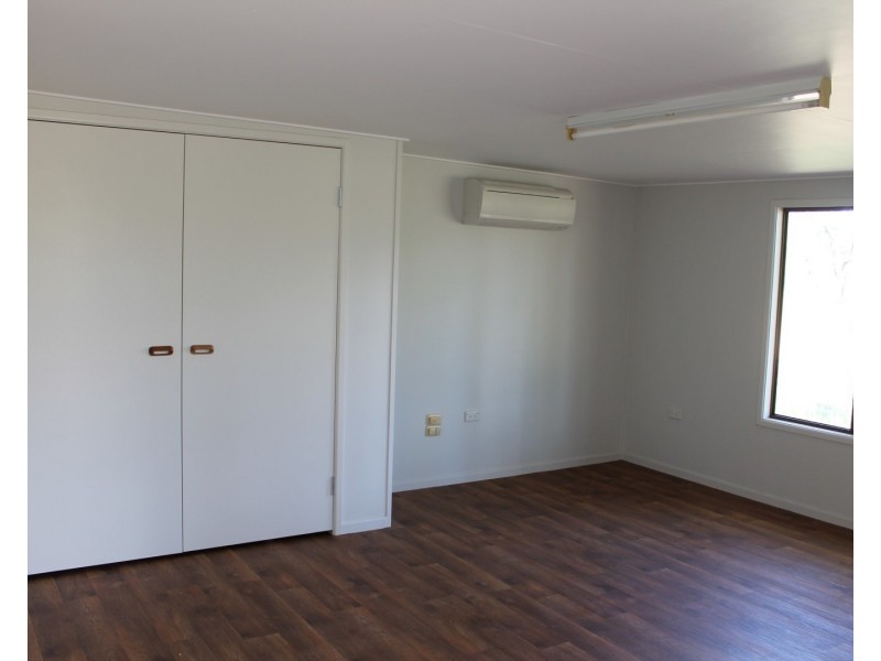 2/180 Bundoran Road, St George QLD 4487