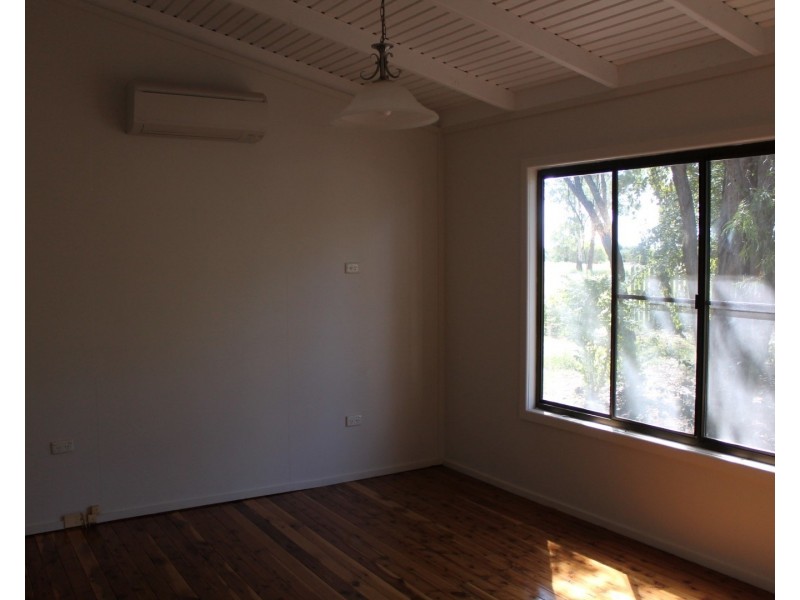 2/180 Bundoran Road, St George QLD 4487