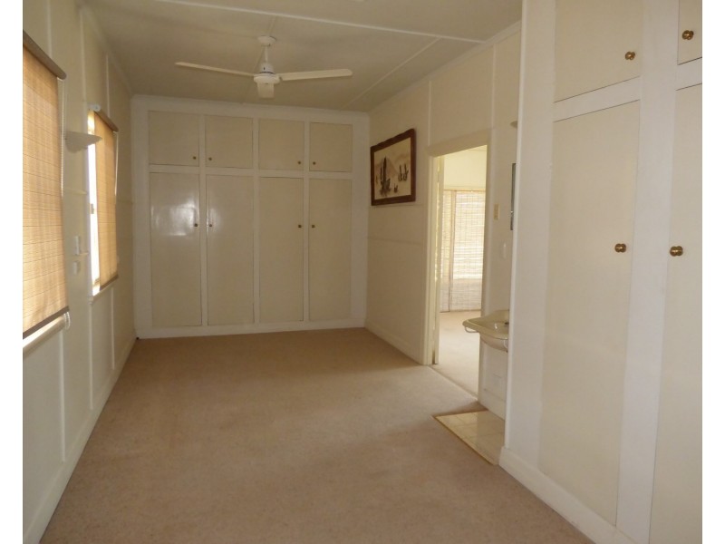 43-45 Victoria Street, St George QLD 4487