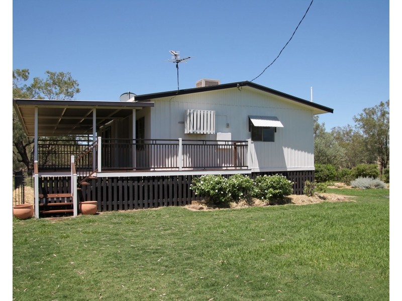 117 WHYENBAH Road, St George QLD 4487