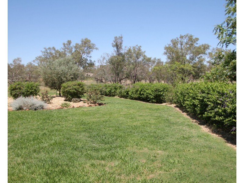 117 WHYENBAH Road, St George QLD 4487