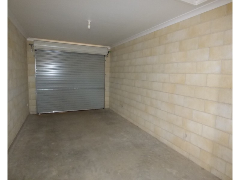 Unit 2, 1 Taylor Street, St George QLD 4487