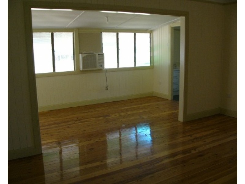 98 Alfred Street, St George QLD 4487