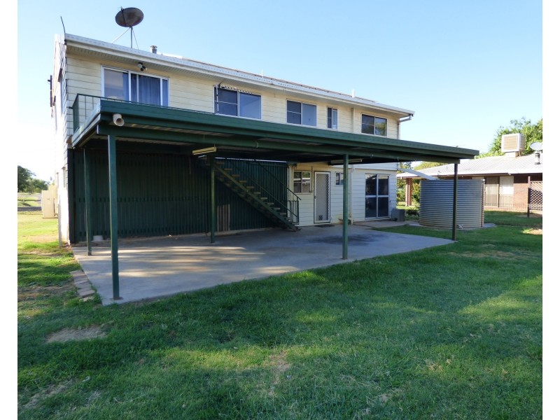 1 Alfred Street, St George QLD 4487