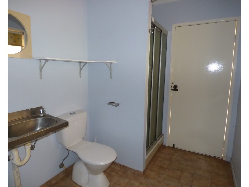 75 Church Street, St George QLD 4487