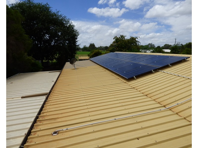 75 Church Street, St George QLD 4487