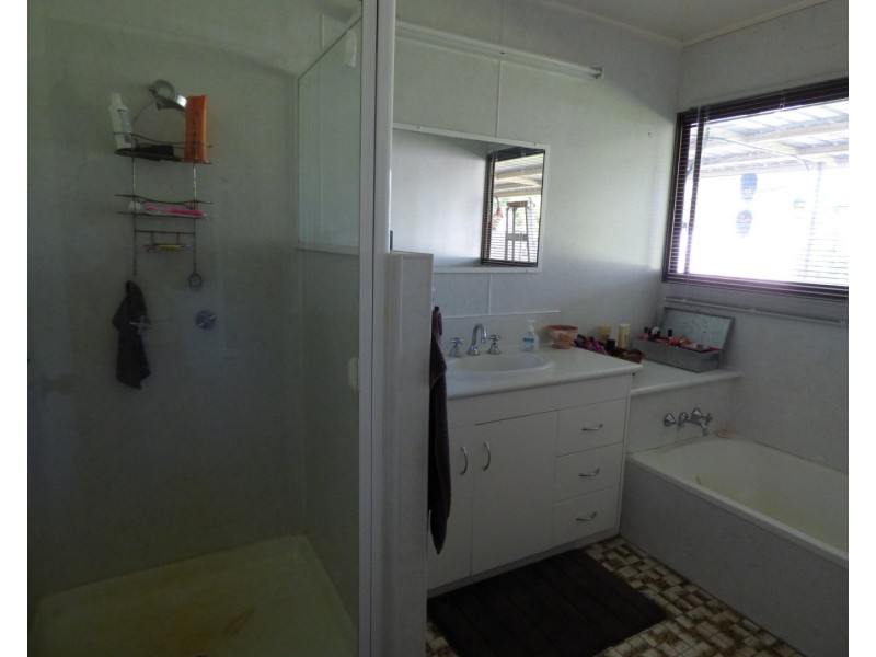 164 Alfred Street, St George QLD 4487