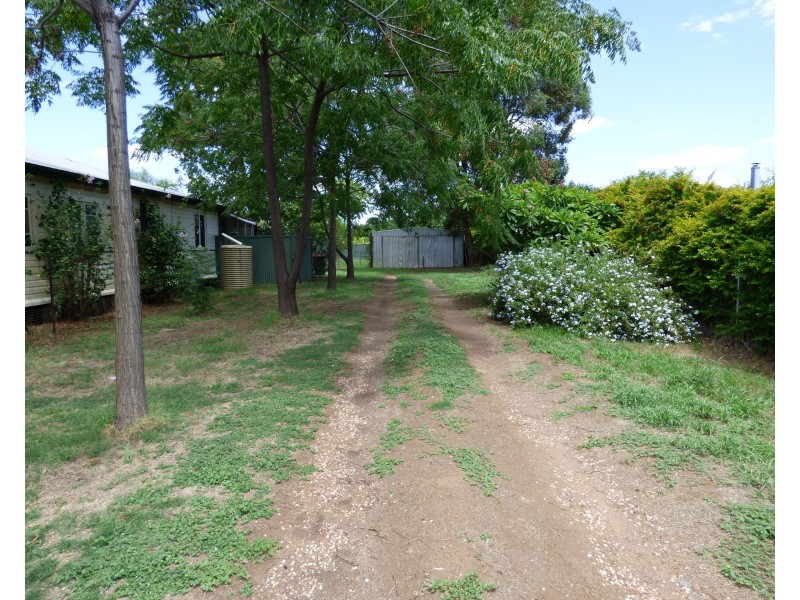 66 Scott Street, St George QLD 4487