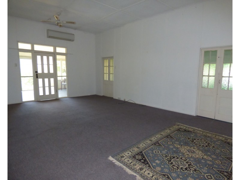 66 Scott Street, St George QLD 4487