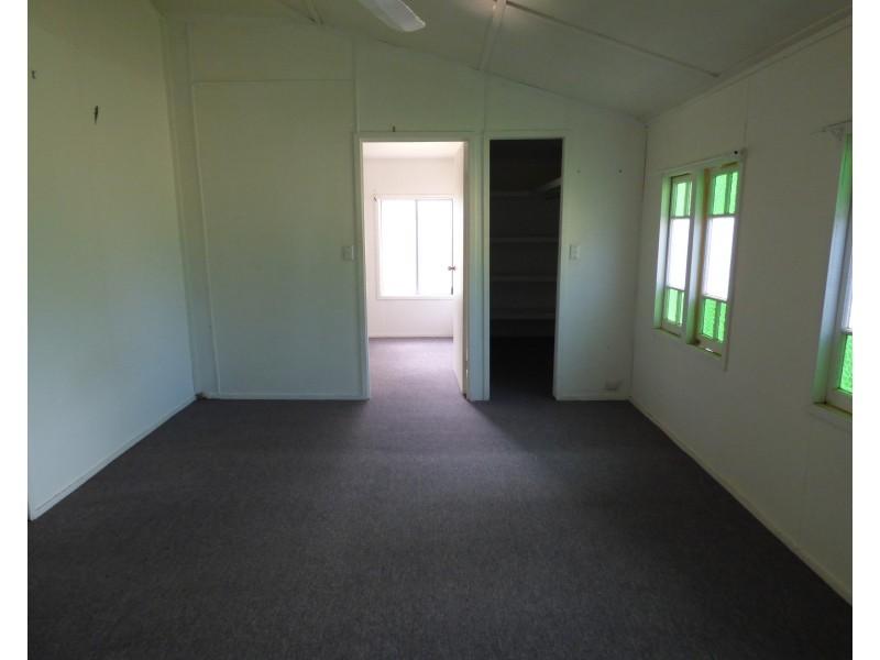 66 Scott Street, St George QLD 4487