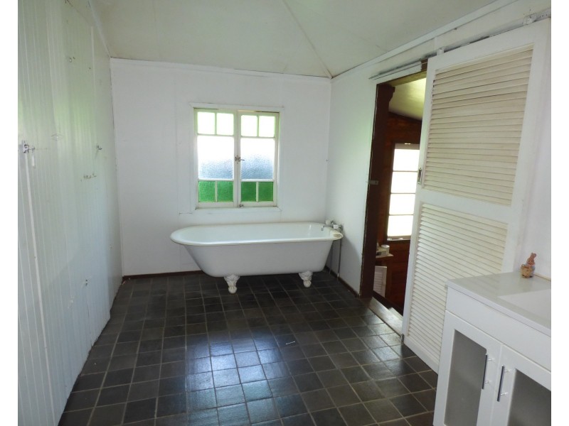 66 Scott Street, St George QLD 4487