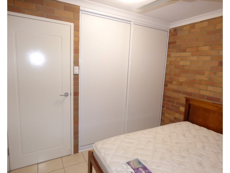 2 Taylor Street, St George QLD 4487