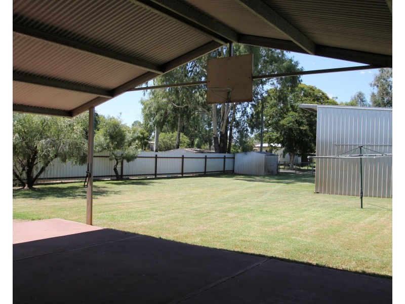 9 Carnation Avenue, St George QLD 4487