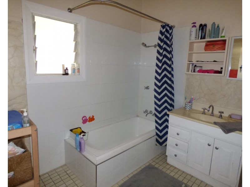 108 Saint Georges Terrace, St George QLD 4487