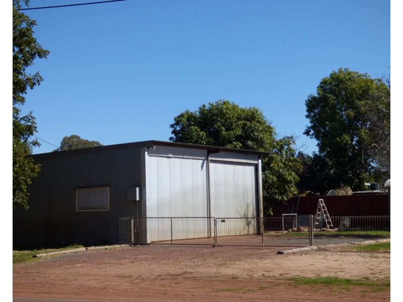 129 Arthur Street, St George QLD 4487