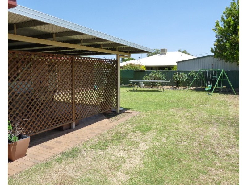 145 Arthur Street, St George QLD 4487