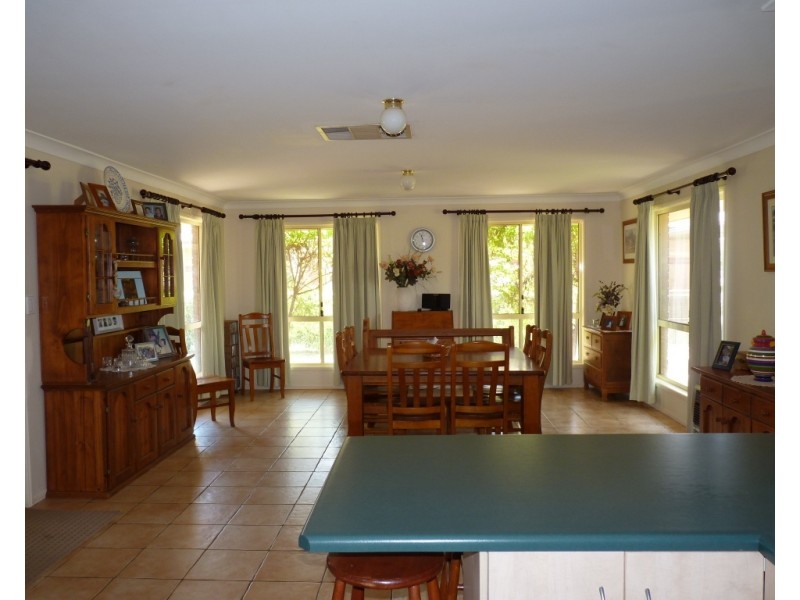 145 Arthur Street, St George QLD 4487