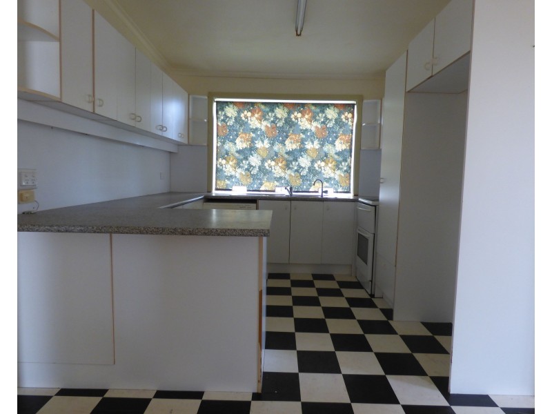 66 Murchison Street, St George QLD 4487