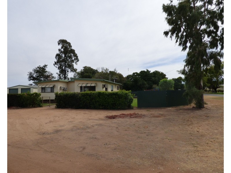 66 Murchison Street, St George QLD 4487