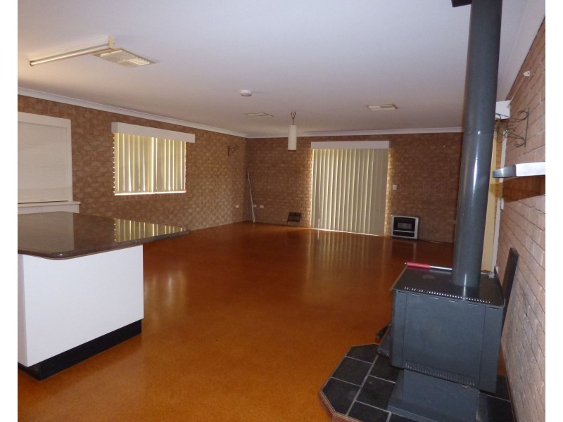 1 – 11 Dyball Street, St George QLD 4487