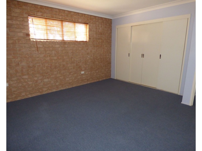 1 – 11 Dyball Street, St George QLD 4487