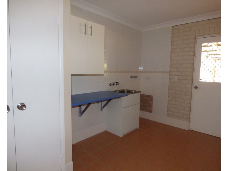 1 – 11 Dyball Street, St George QLD 4487