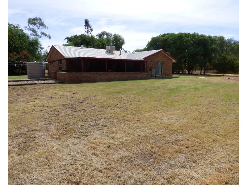 1 – 11 Dyball Street, St George QLD 4487