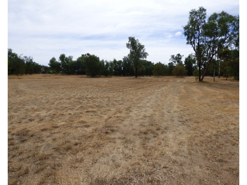 1 – 11 Dyball Street, St George QLD 4487