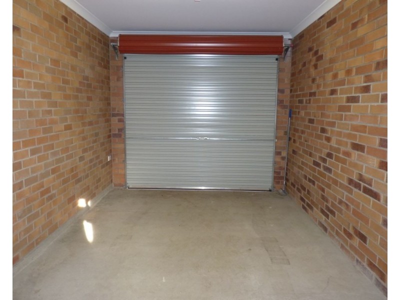 Unit 1, 2 Taylor Street, St George QLD 4487