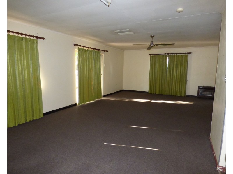 160 St Georges Terrace, St George QLD 4487