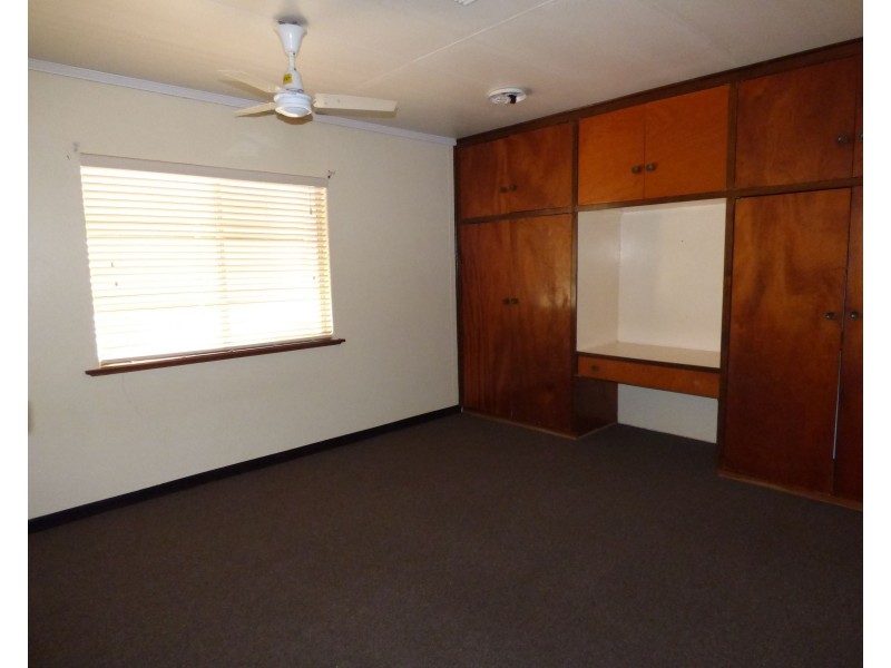 160 St Georges Terrace, St George QLD 4487